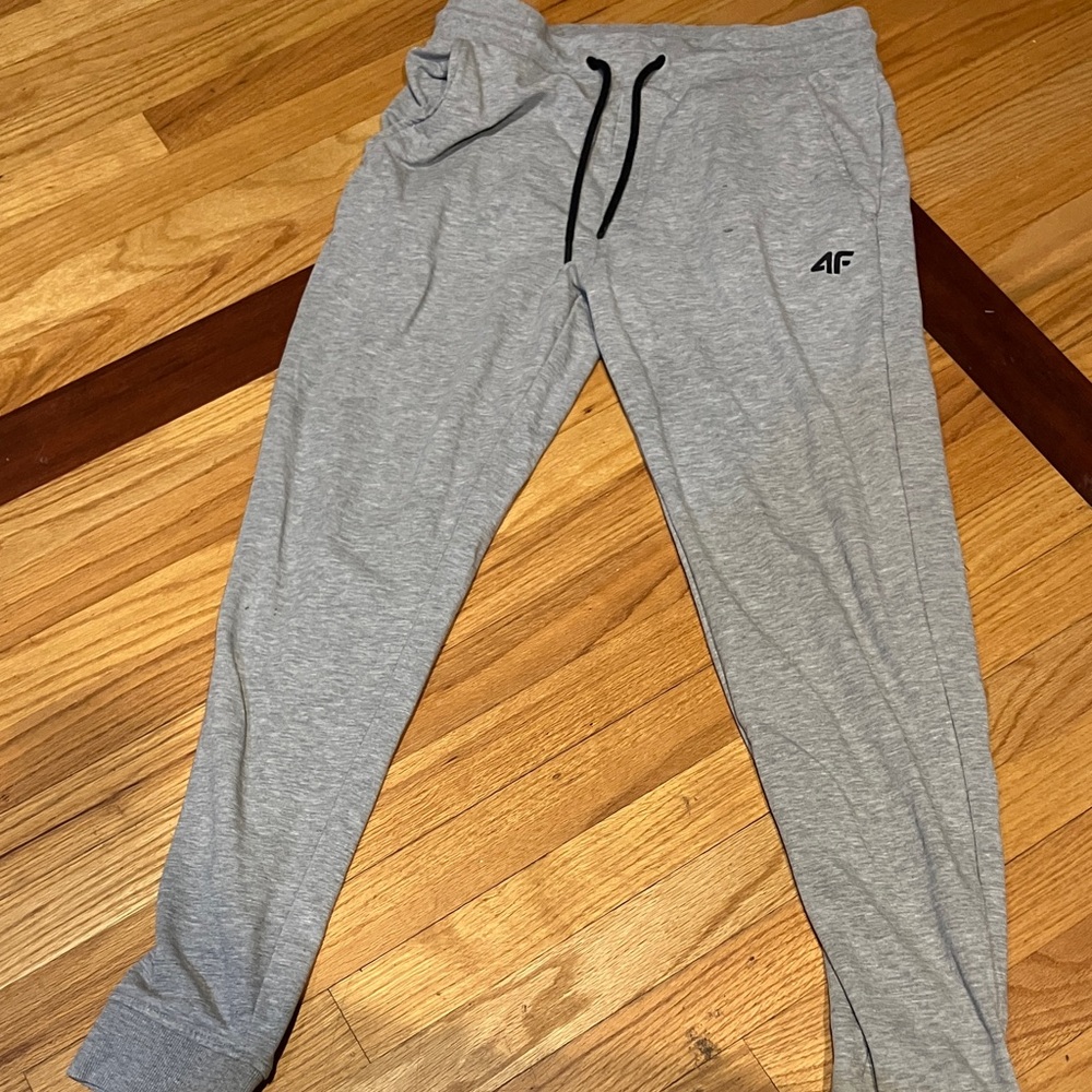Men's Gray Sweatpants